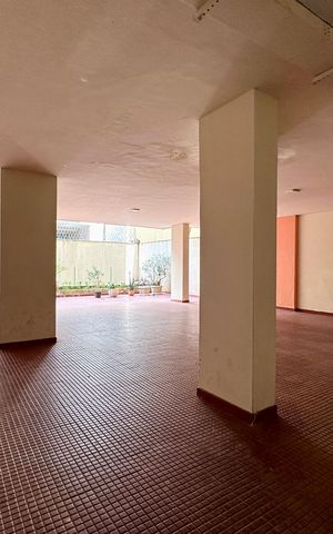 Apartamento à venda com 200m², 4 quartos e 1 vaga Apartamento à venda com 200m², 4 quartos e 1 vagaÁrea comum - Playground
