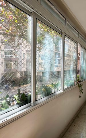 Apartamento à venda com 200m², 4 quartos e 1 vaga Apartamento à venda com 200m², 4 quartos e 1 vagaSala