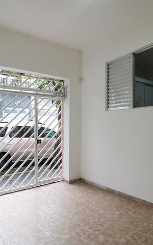 Casa à venda com 112m², 2 quartos e 1 vaga Casa à venda com 112m², 2 quartos e 1 vagaGaragem