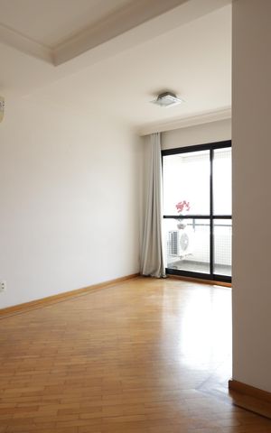 Apartamento para alugar com 66m², 2 quartos e 2 vagasSala