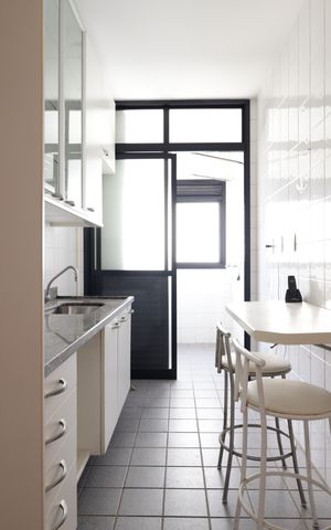 Apartamento para alugar com 66m², 2 quartos e 2 vagasCozinha