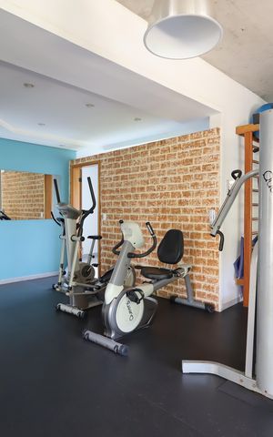Apartamento para alugar com 66m², 2 quartos e 2 vagasÁrea comum - Academia