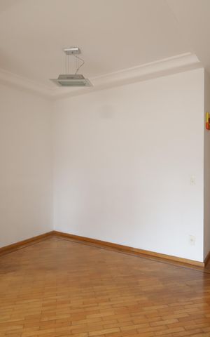 Apartamento para alugar com 66m², 2 quartos e 2 vagasSala