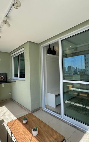 Apartamento para alugar com 70m², 2 quartos e 1 vaga Apartamento para alugar com 70m², 2 quartos e 1 vagaVaranda