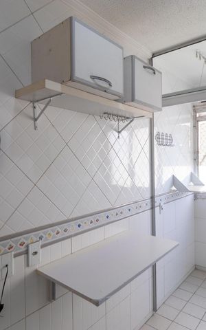 Apartamento para alugar com 50m², 2 quartos e 1 vaga Apartamento para alugar com 50m², 2 quartos e 1 vagaCozinha