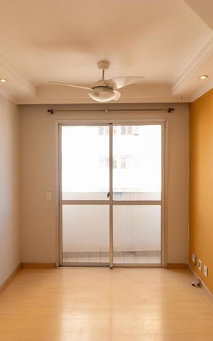 Apartamento para alugar com 50m², 2 quartos e 1 vaga Apartamento para alugar com 50m², 2 quartos e 1 vagaSalas