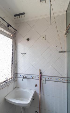 Apartamento para alugar com 50m², 2 quartos e 1 vaga Apartamento para alugar com 50m², 2 quartos e 1 vagaÁrea de Serviço