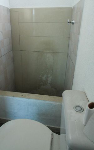 Studio para alugar com 25m², 1 quarto e sem vaga Studio para alugar com 25m², 1 quarto e sem vagaBanheiro