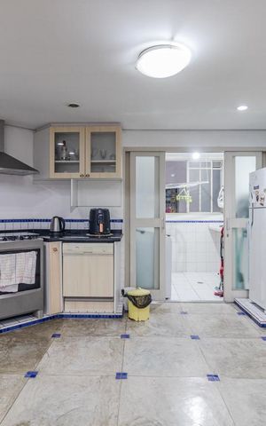 Apartamento para alugar com 146m², 3 quartos e 1 vagaCozinha