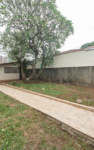 Casa para alugar com 500m², 4 quartos e 2 vagas Casa para alugar com 500m², 4 quartos e 2 vagasJardim
