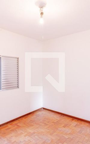 Casa à venda com 75m², 2 quartos e sem vaga