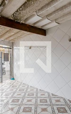 Casa à venda com 75m², 2 quartos e sem vaga