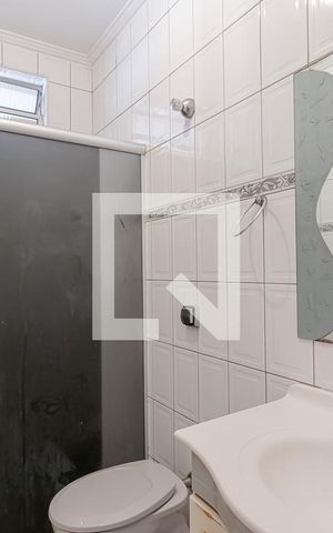 Casa à venda com 75m², 2 quartos e sem vaga