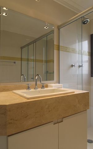 Apartamento para alugar com 210m², 3 quartos e 3 vagasBanheiro da Suíte 3