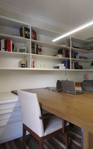 Apartamento para alugar com 210m², 3 quartos e 3 vagasEscritório