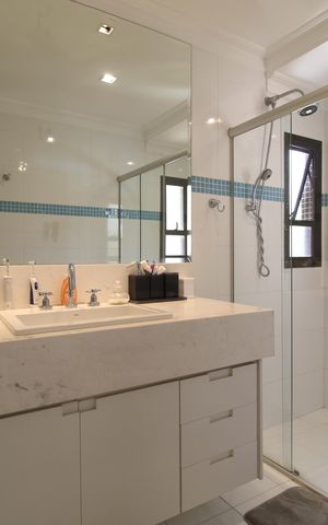 Apartamento para alugar com 210m², 3 quartos e 3 vagasBanheiro da Suíte 1