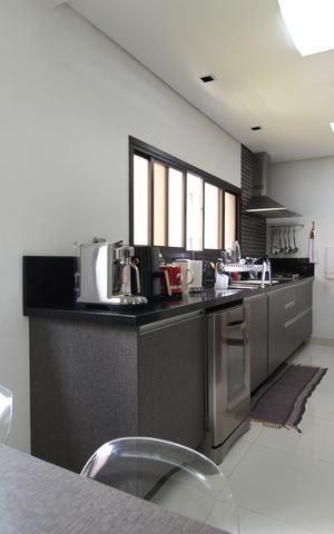 Apartamento para alugar com 210m², 3 quartos e 3 vagasCozinha