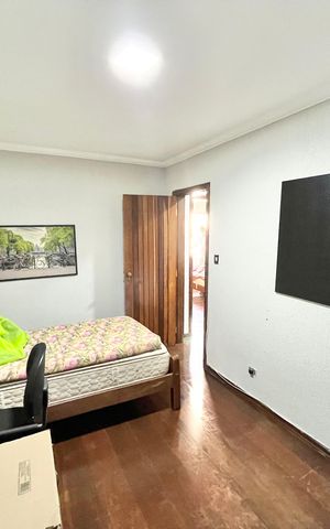 Casa à venda com 350m², 3 quartos e 4 vagas Casa à venda com 350m², 3 quartos e 4 vagasQuarto 1