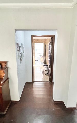 Casa à venda com 350m², 3 quartos e 4 vagas Casa à venda com 350m², 3 quartos e 4 vagasSala de Jantar