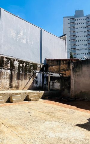 Casa à venda com 120m², 3 quartos e 4 vagas Casa à venda com 120m², 3 quartos e 4 vagasÁrea comum