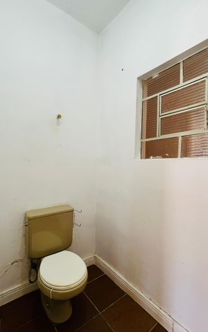 Casa à venda com 120m², 3 quartos e 4 vagas Casa à venda com 120m², 3 quartos e 4 vagasLavabo