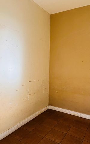 Casa à venda com 120m², 3 quartos e 4 vagas Casa à venda com 120m², 3 quartos e 4 vagasQuarto
