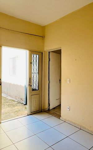 Casa à venda com 120m², 3 quartos e 4 vagas Casa à venda com 120m², 3 quartos e 4 vagasQuarto 3