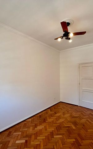 Apartamento à venda com 230m², 3 quartos e 1 vaga Apartamento à venda com 230m², 3 quartos e 1 vagaQuarto 1
