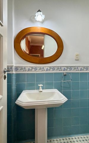 Apartamento à venda com 230m², 3 quartos e 1 vaga Apartamento à venda com 230m², 3 quartos e 1 vagaLavabo