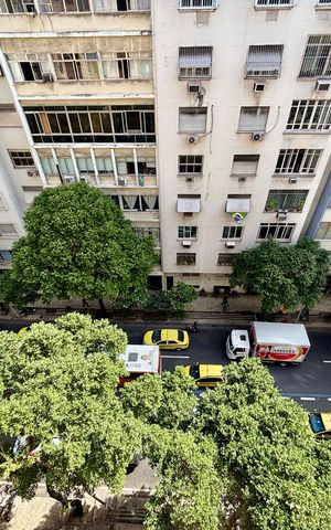 Apartamento à venda com 230m², 3 quartos e 1 vaga Apartamento à venda com 230m², 3 quartos e 1 vagaVista da Sala