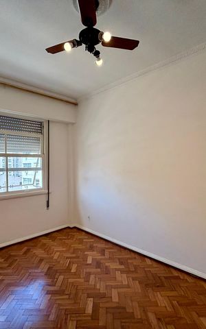 Apartamento à venda com 230m², 3 quartos e 1 vaga Apartamento à venda com 230m², 3 quartos e 1 vagaQuarto 1