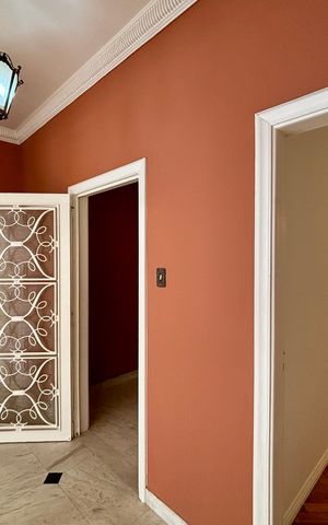 Apartamento à venda com 230m², 3 quartos e 1 vaga Apartamento à venda com 230m², 3 quartos e 1 vagaHall de Entrada