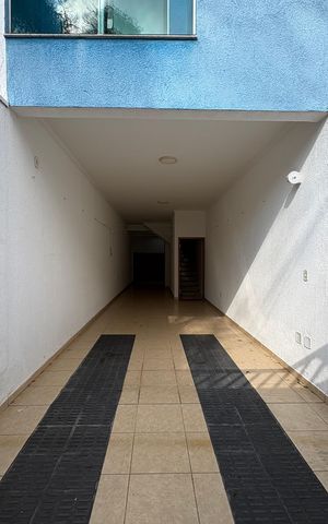 Casa à venda com 137m², 3 quartos e 2 vagas Casa à venda com 137m², 3 quartos e 2 vagasGaragem