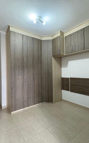 Casa à venda com 137m², 3 quartos e 2 vagas Casa à venda com 137m², 3 quartos e 2 vagasSuite