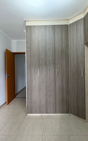 Casa à venda com 137m², 3 quartos e 2 vagas Casa à venda com 137m², 3 quartos e 2 vagasSuite