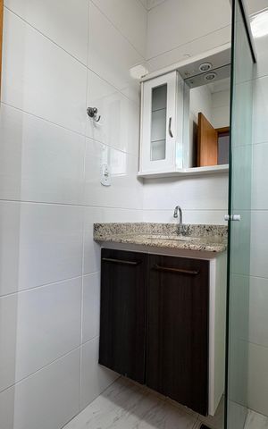 Casa à venda com 137m², 3 quartos e 2 vagas Casa à venda com 137m², 3 quartos e 2 vagasBanheiro da Suíte