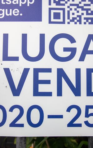 Apartamento à venda com 65m², 2 quartos e 1 vaga Apartamento à venda com 65m², 2 quartos e 1 vagaPlaca