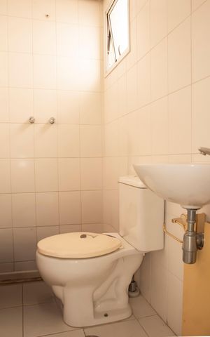 Apartamento à venda com 200m², 3 quartos e 3 vagasBanheiro de Serviço