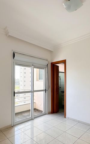 Apartamento à venda com 188m², 4 quartos e 3 vagas Apartamento à venda com 188m², 4 quartos e 3 vagasSuíte 4