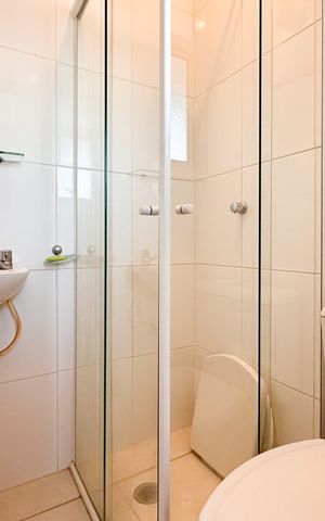 Apartamento à venda com 188m², 4 quartos e 3 vagas Apartamento à venda com 188m², 4 quartos e 3 vagasBanheiro de serviço