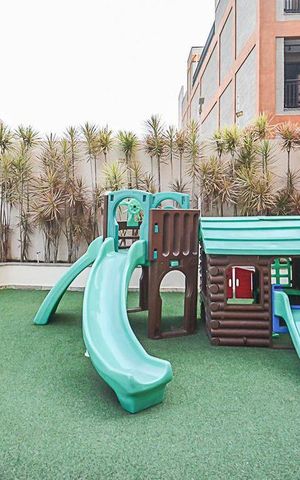 Apartamento à venda com 188m², 4 quartos e 3 vagas Apartamento à venda com 188m², 4 quartos e 3 vagasÁrea comum - Playground