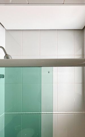Apartamento à venda com 188m², 4 quartos e 3 vagas Apartamento à venda com 188m², 4 quartos e 3 vagasBanheiro da Suíte 1