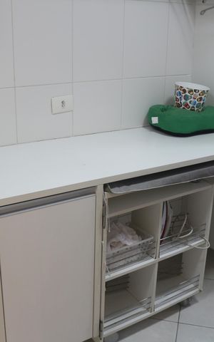 Apartamento para alugar com 242m², 3 quartos e 3 vagasÁrea de Serviço