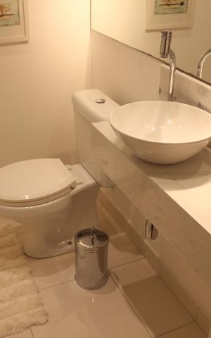 Apartamento para alugar com 242m², 3 quartos e 3 vagasLavabo 1