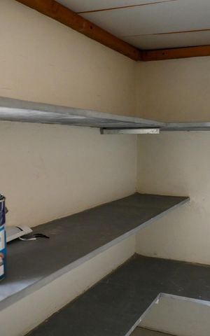 Casa à venda com 300m², 4 quartos e 3 vagas Casa à venda com 300m², 4 quartos e 3 vagasDepósito