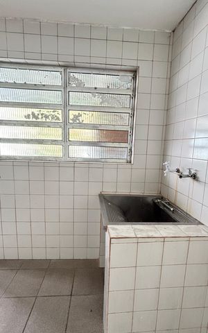 Casa à venda com 300m², 3 quartos e 3 vagas Casa à venda com 300m², 3 quartos e 3 vagasÁrea de Serviço