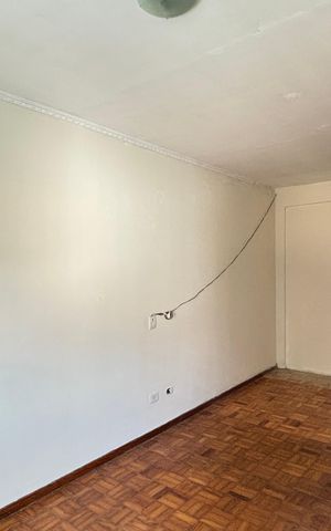 Casa à venda com 300m², 3 quartos e 3 vagas Casa à venda com 300m², 3 quartos e 3 vagasQuarto 1