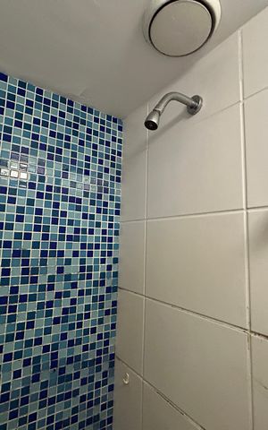 Apartamento à venda com 51m², 2 quartos e 1 vagaBanheiro Social
