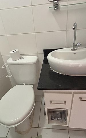 Apartamento à venda com 51m², 2 quartos e 1 vagaBanheiro Social