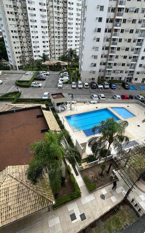 Apartamento à venda com 51m², 2 quartos e 1 vagaVista da varanda da sala